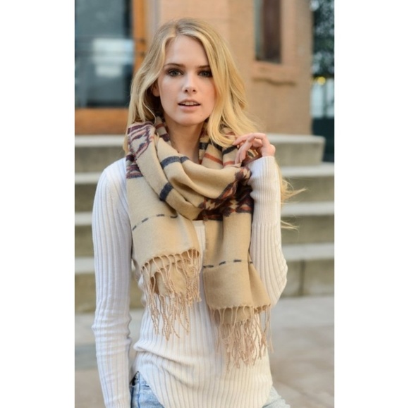 🆕🌿OVERSIZED TASSLE SCARF🌿 - Picture 3 of 4